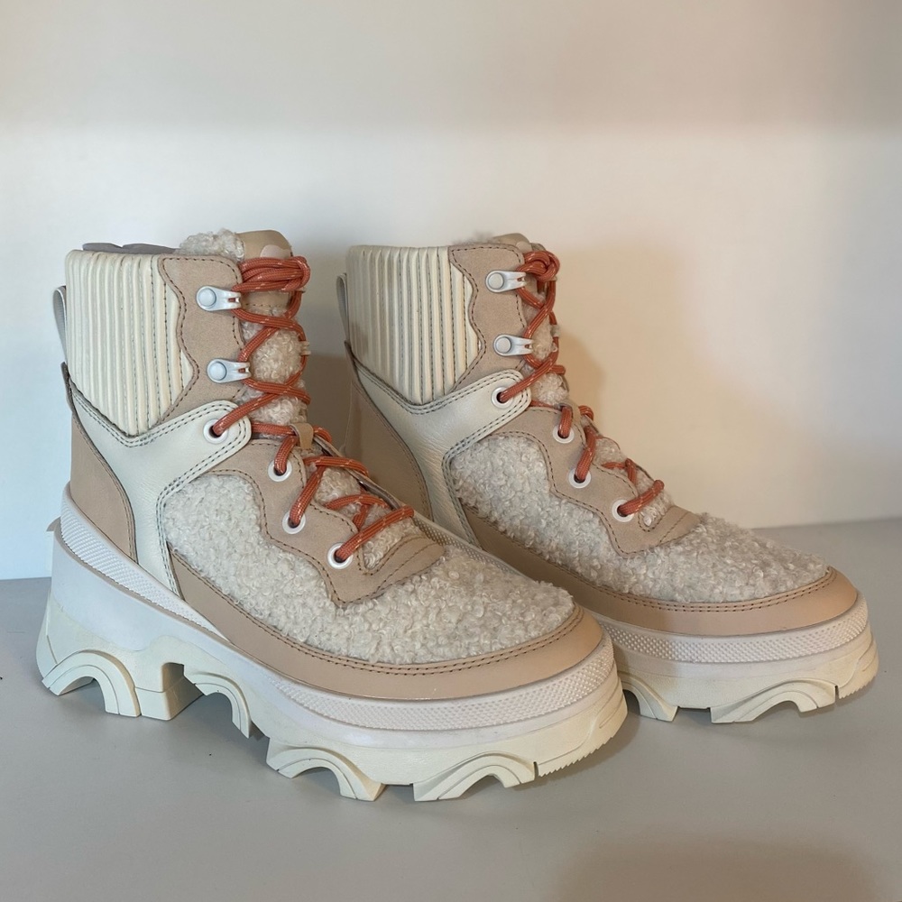 Women’s Brex Boot Cozy Lace